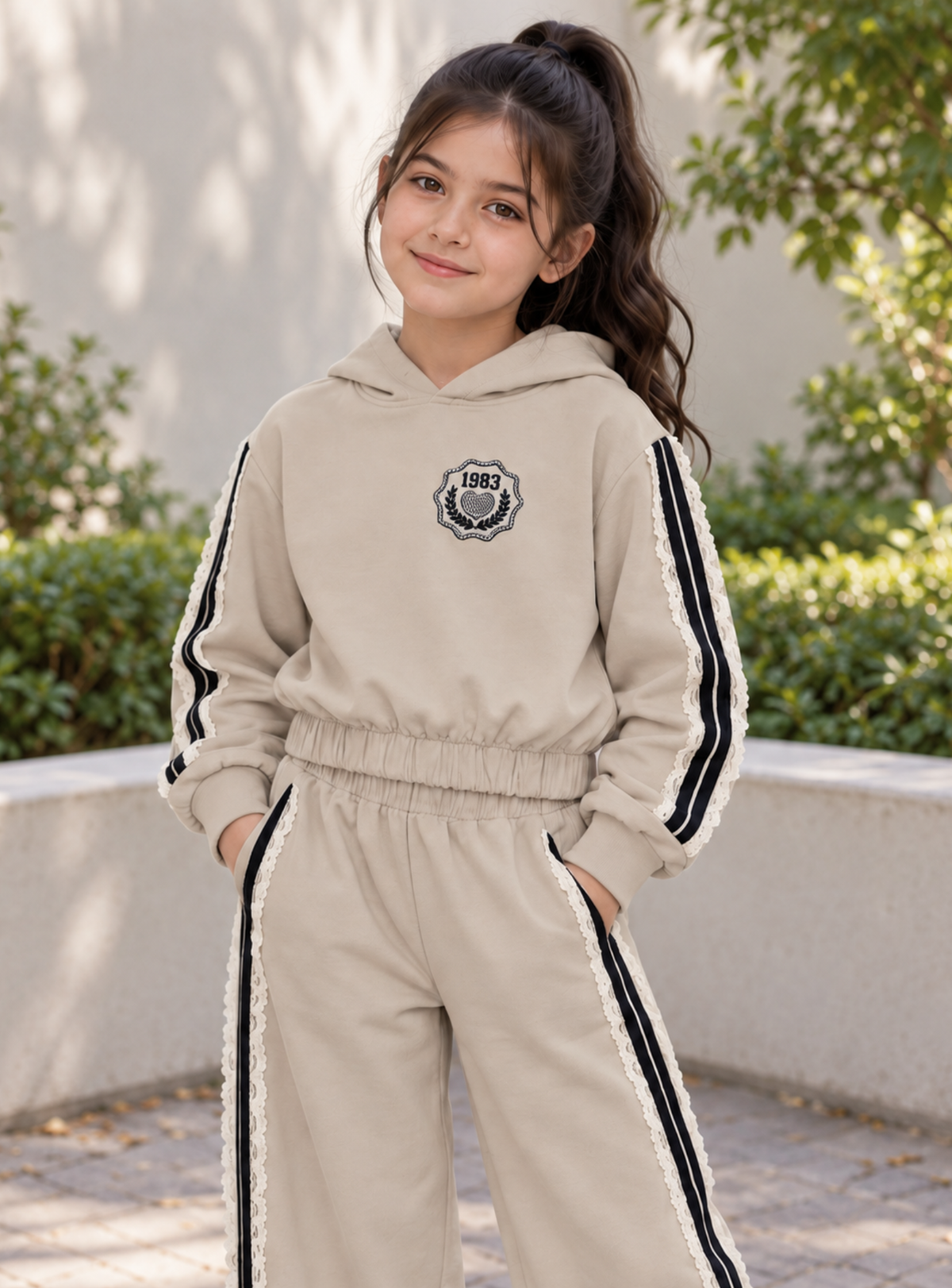 SUDADERA PARA NIÑA - GINA CAQUI CAQUI