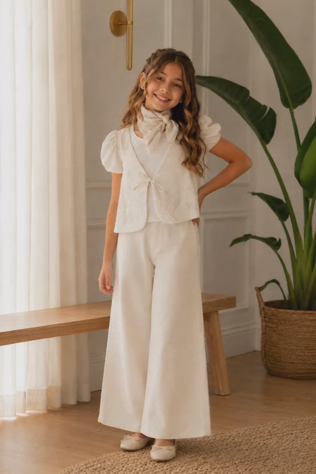 CONJUNTO PARA NIÑA - PANTALÓN + PAÑOLETA MILA